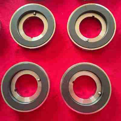 Silicon Carbide Thrust Disc with Stainless Steel Substrate