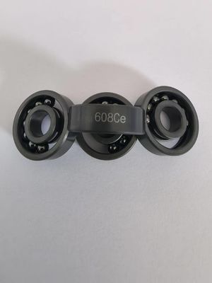 Bantalan Keramik SSiC 608Ce Kecepatan Tinggi Untuk Seluncur Roda